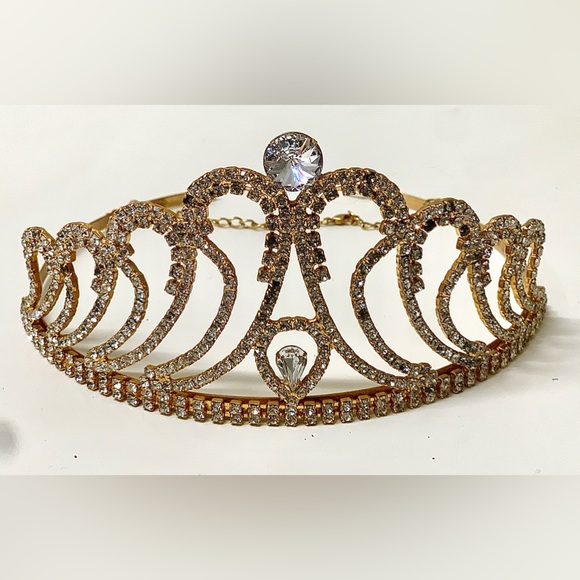 Mid Century Vintage Gold Tone Faux Diamond Jeweled Crown Tiara - Picture 2 of 11